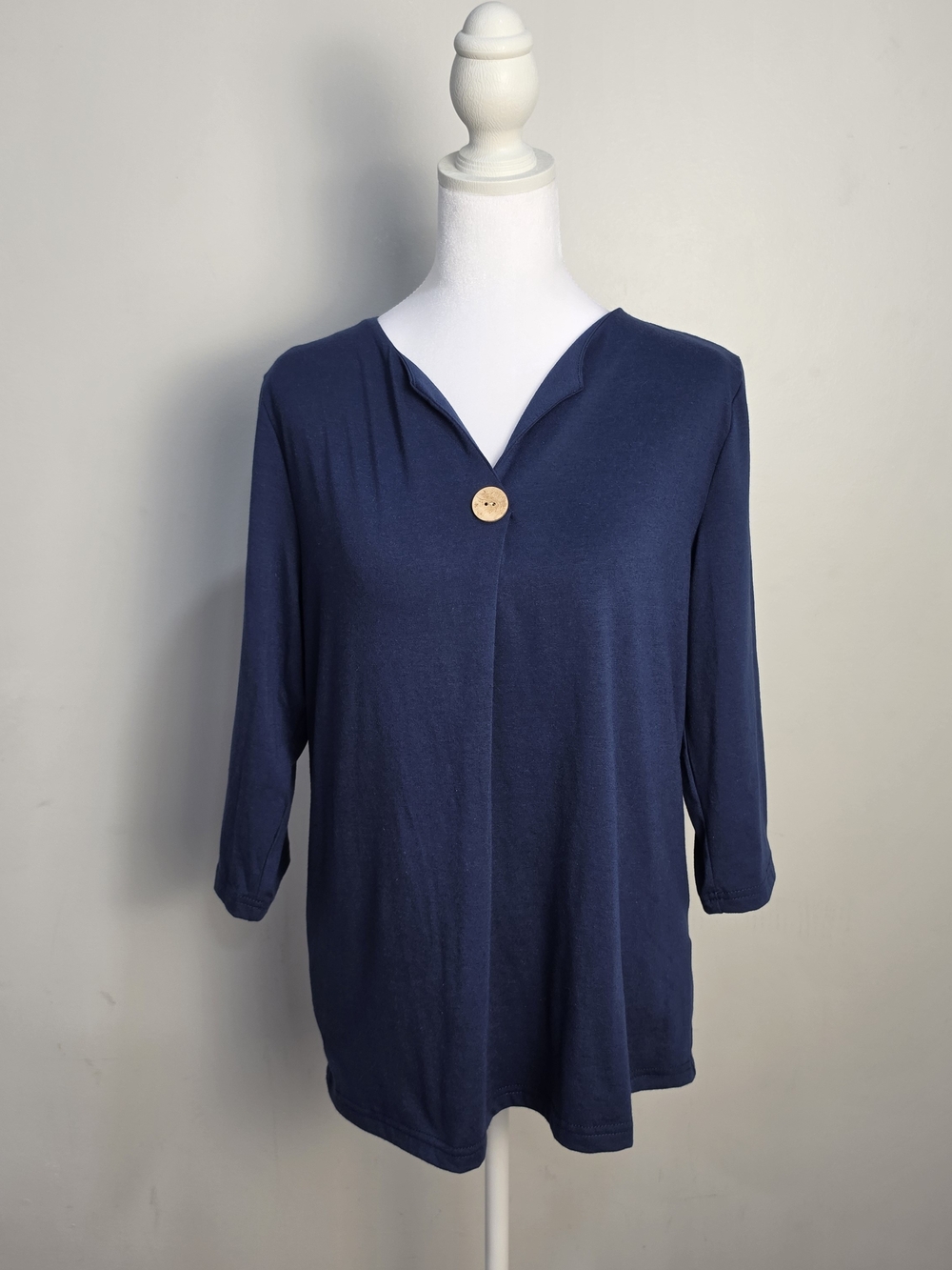 Relaxed Navy Long-Sleeve V-Neck Top with Wooden Button